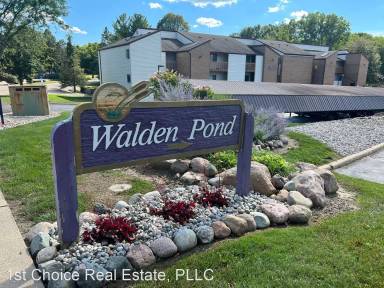 Main picture of 1445 E Pond Dr