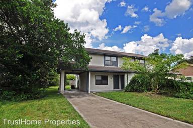 Main picture of 3353 Royal St