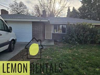 Main picture of 1302 S 16th Ave