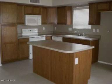 Main picture of 8021 S 47th Ln