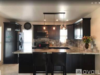 Main picture of 4300 N Ocean Dr