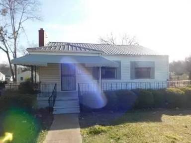 Main picture of 6125 Avenue O