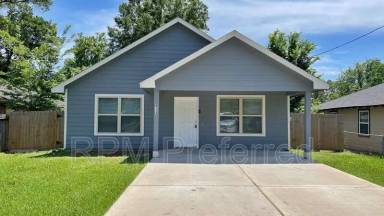 Main picture of 8114 Record St