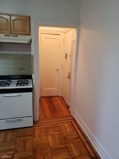 Main picture of 438 52nd St