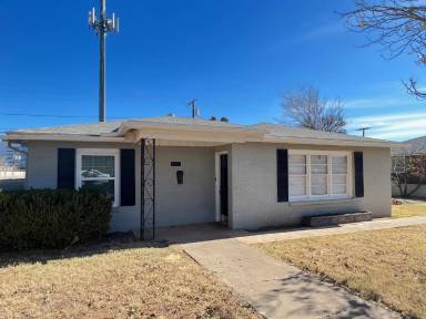 Main picture of 304 Sunset St