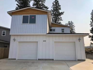 Main picture of 639 SE Reed Market Rd