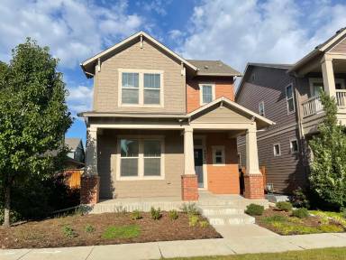 Main picture of 4945 Wabash St