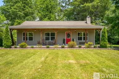Main picture of 33 Summit Ave