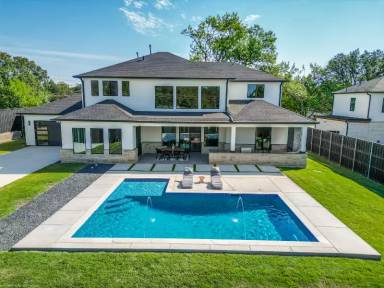Main picture of 10923 Marsh Ln