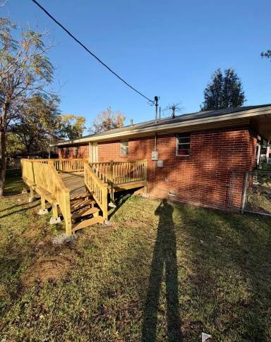 Main picture of 623 Maynard Dr