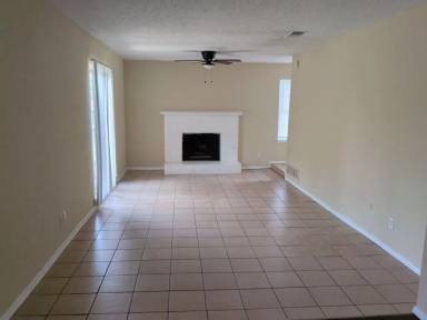 Main picture of 4329 Segura Ct S