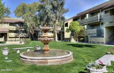 Main picture of Dobson Bay Club Condominiums
