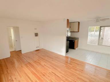 Main picture of 1418 Pearl St