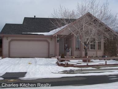 Main picture of 215 Windtree Cir