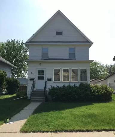 Main picture of 903 S 9th St
