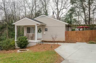 Main picture of 1401 Seneca Pl