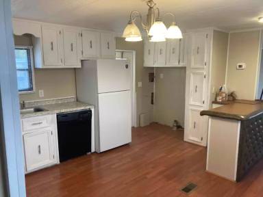 Main picture of 273 Goshen Rd