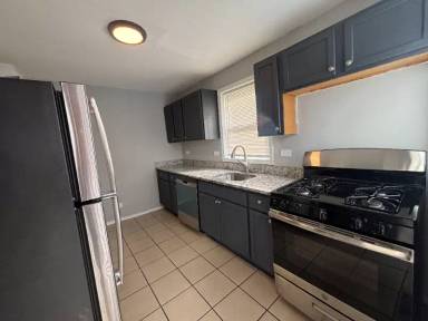 Main picture of 9426 S Wentworth Ave