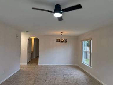 Main picture of 122 Brightview Dr