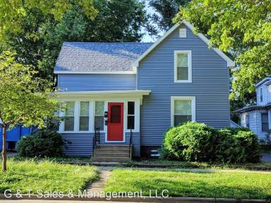 Main picture of 307 W Illinois St