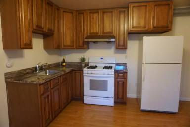 Main picture of 200 Anza St