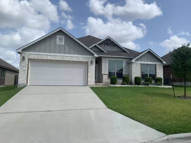 Main picture of 5611 Markham Dr