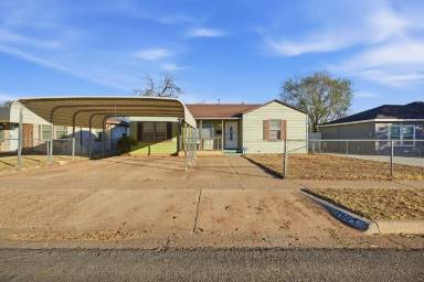 Main picture of 2604 2nd Pl