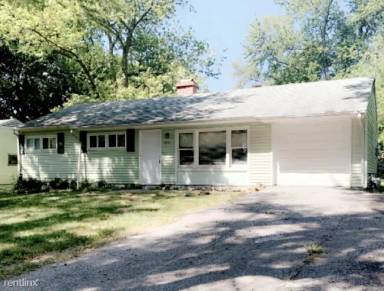 Main picture of 11418 Oakland Ave