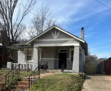 Main picture of 1105 Azalia St