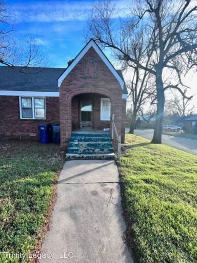 Main picture of 918 W Hill St