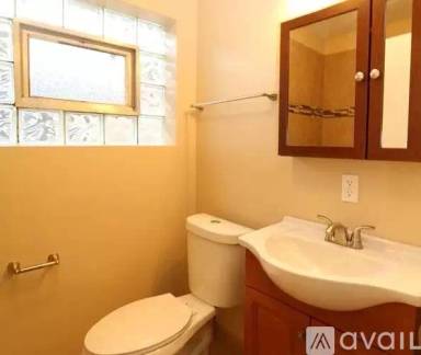 Main picture of 510 E 91st Pl