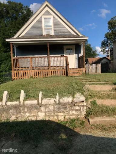 Main picture of 335 N Lawndale Ave