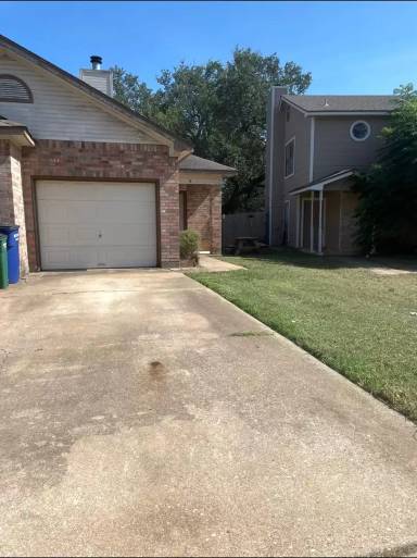 Main picture of 2605 Alcott Ln