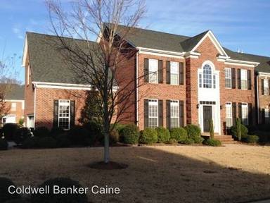 Main picture of 105 Highgrove Ct