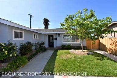Main picture of 1446 Sevilla St