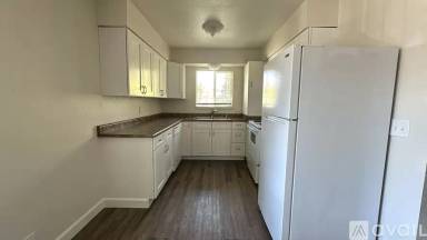 Main picture of 65 Mina Ave