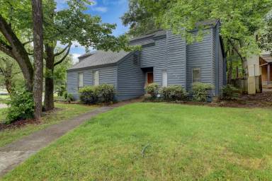 Main picture of 3387 Hanna Dr