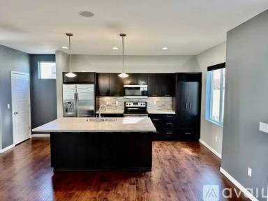 Main picture of 9775 Dunning Cir