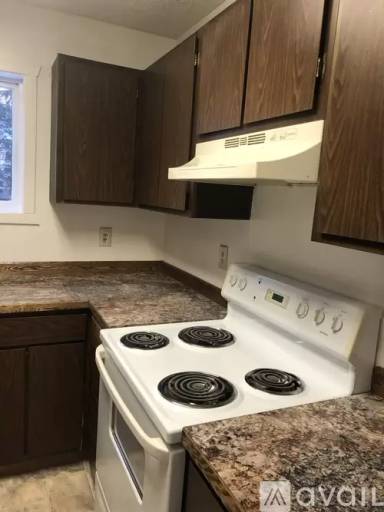 Main picture of 104 B St
