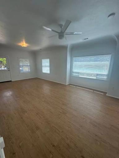 Main picture of 155 3rd St