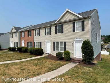 Main picture of 1050 Oriole Ln