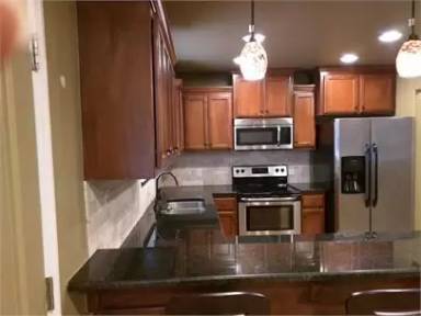 Main picture of 233A-B Creekside Ct