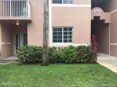 Main picture of 3231 Sabal Palm Mnr