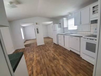 Main picture of Clover Creek Village