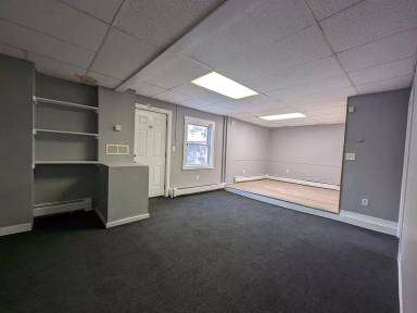 Main picture of 4 Central Ave