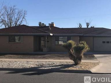 Main picture of 2207 S Union Ave