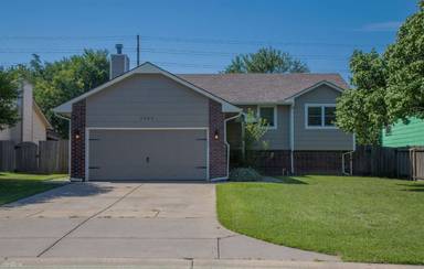 Main picture of 7507 E Leewood Cir