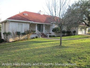 Main picture of 409 Spring Mill Dr