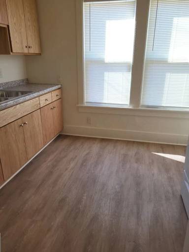 Main picture of 608 Elmore St