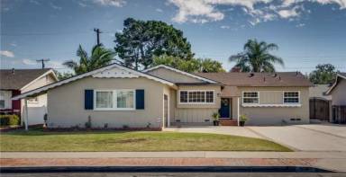 Main picture of 508 S Reseda St